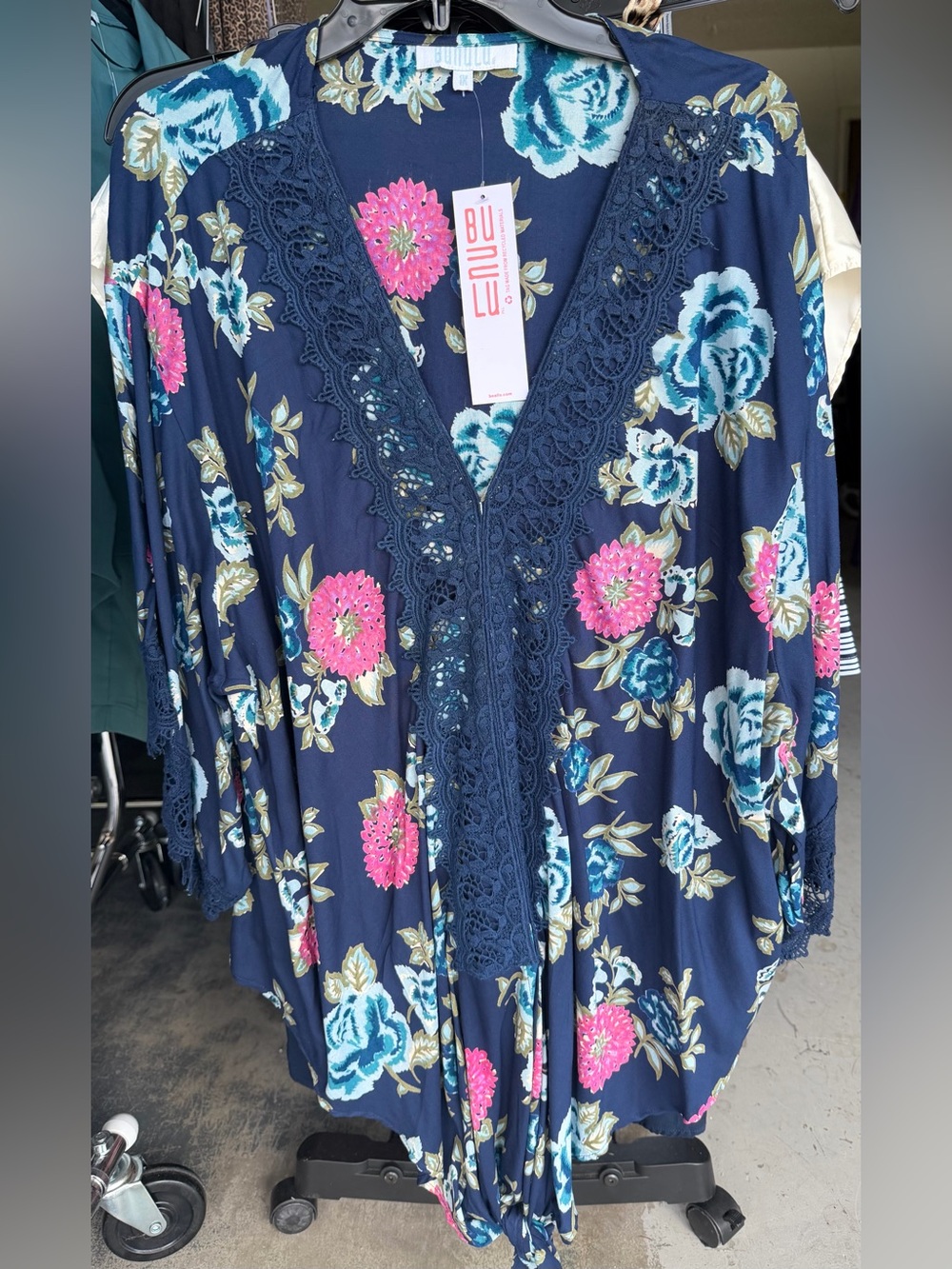 Buz Lu Navy Floral Lace-Trim Women's Blouse - Pink & Blue